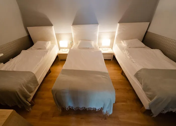 Pensjonat Ośrodek Słoneczna 4*