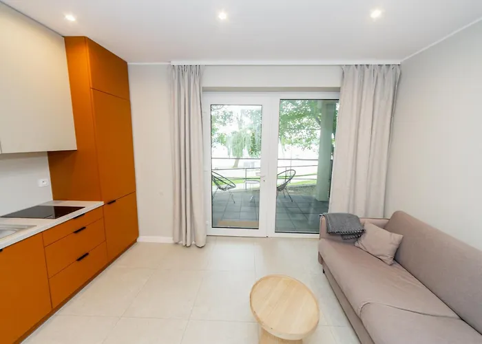 Sloneczna 谢拉库夫